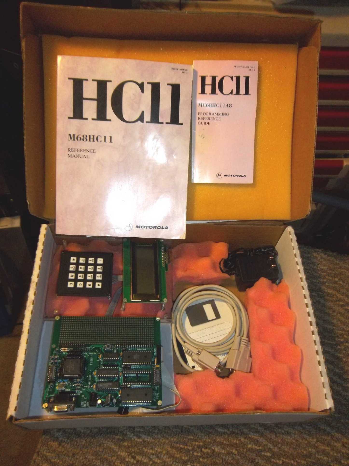 MC68HC11A8 Serial Programmer